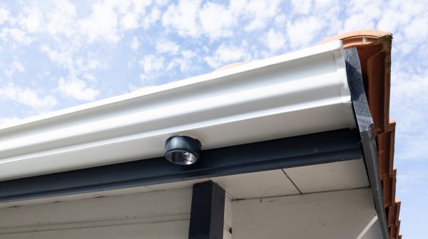 Seamless Gutters Installation in Winder